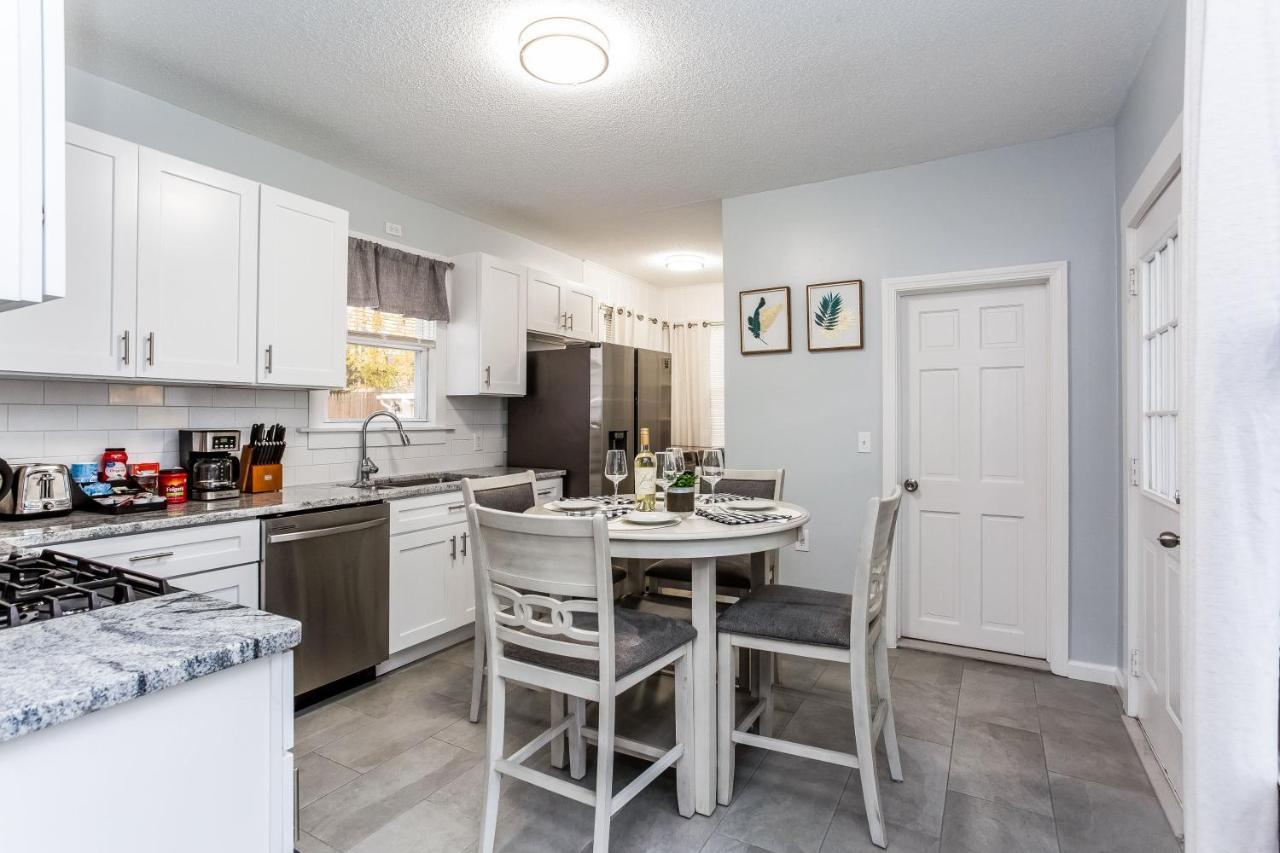 2 Bedroom Apartment Near Bristol Center 외부 사진